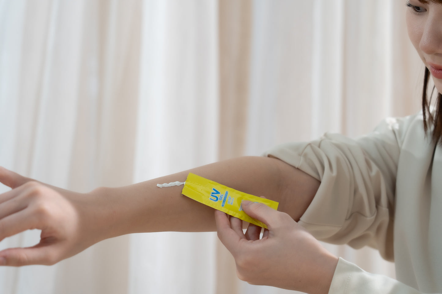 WITHFAM | MOIST RICH UV GEL 21G | 水潤清爽 UV 防曬條 21克